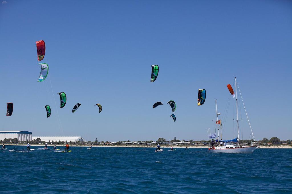 Kite boards stacking up for the start of a race © Bernie Kaaks